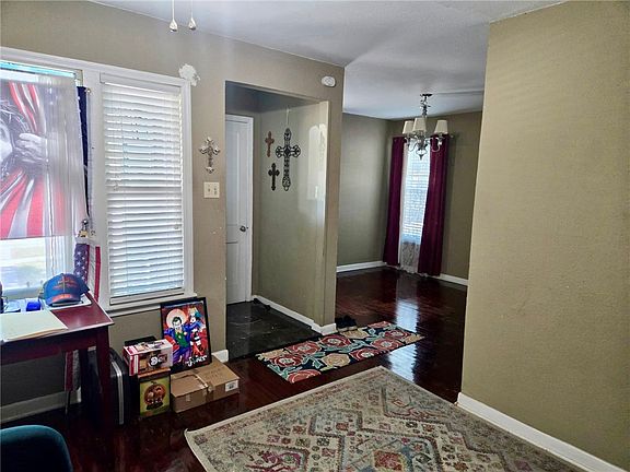3rd image of 1034 Harrison St