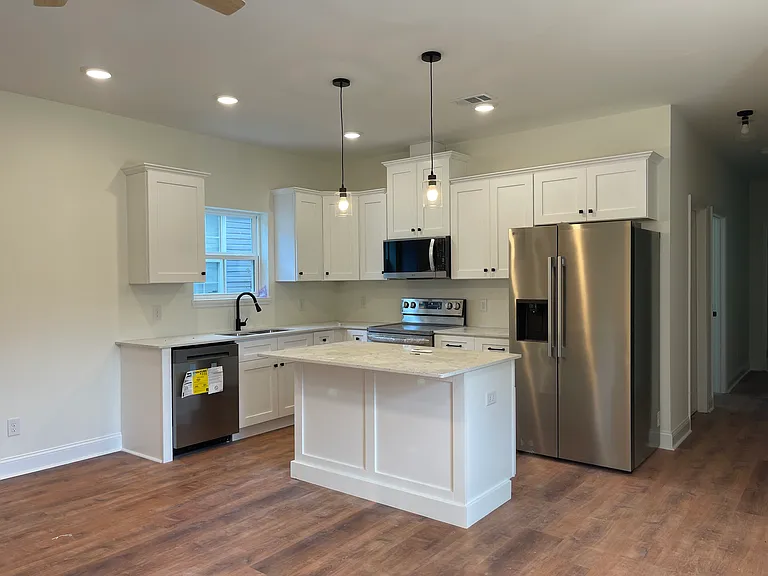 1324 New Castle St — Photo 5