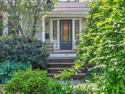 19 Orpington Street, Hamden, CT, 06517