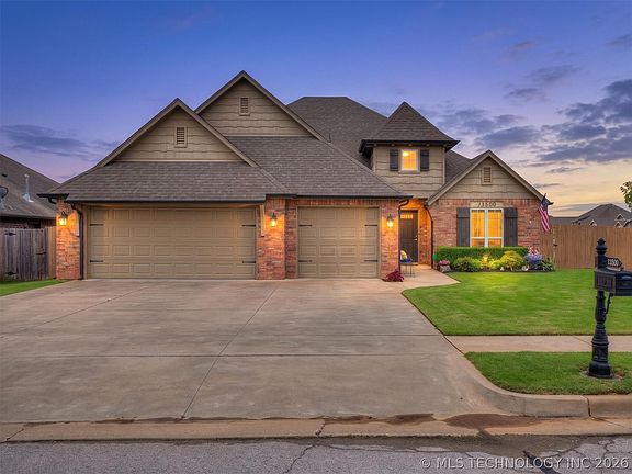 3rd image of 13500 S Poplar Ct