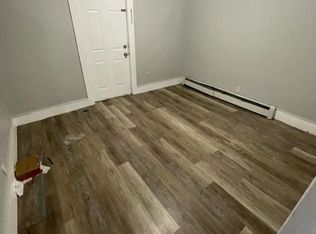 32 Greenwood St, Gardner, MA 01440