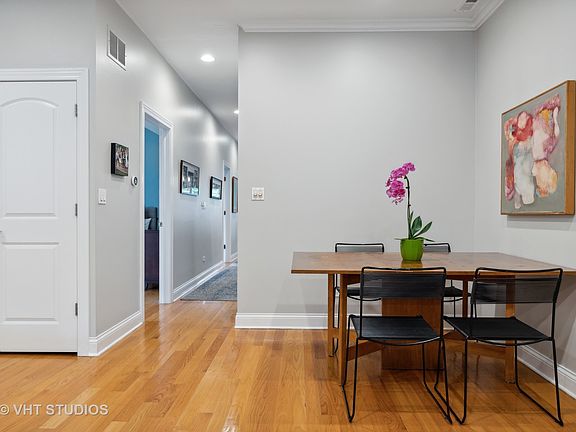 4th image of 2441 N Fairfield Ave #1