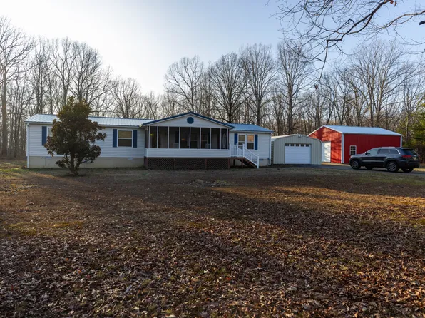 554 Garrison Rd, Hohenwald, TN 38462