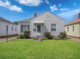 1008 Dartmoor Ave, Parma, OH