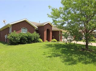 3402 SW Carriageway Ave, Bentonville, AR 72712