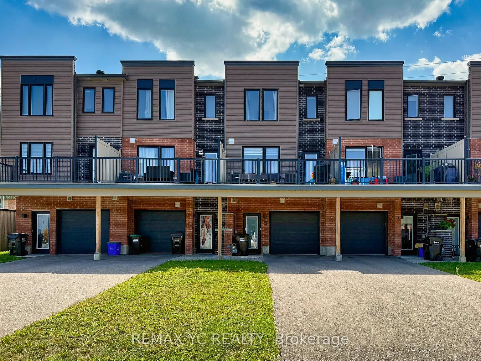 3 bed, $2,500 — Photo 3