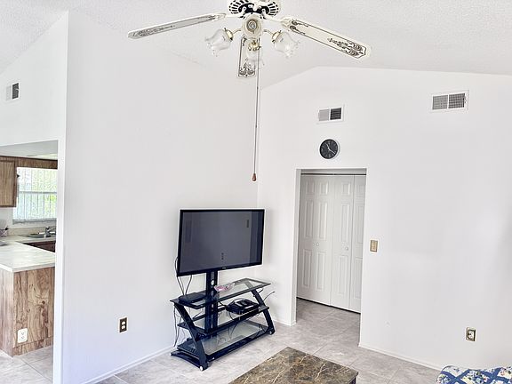 5th image of 11891 Atlin Dr