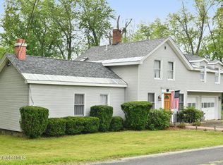 10 Beckett St, Hoosick Falls, NY 12090