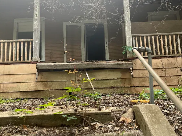 309 Parker St, Marshall, TX 75670