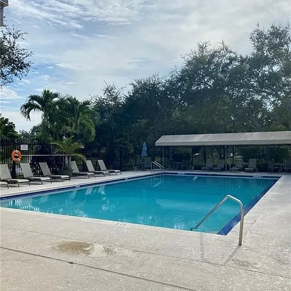 5033 SW 121st Ter #TOWNHOUSE — Photo 4