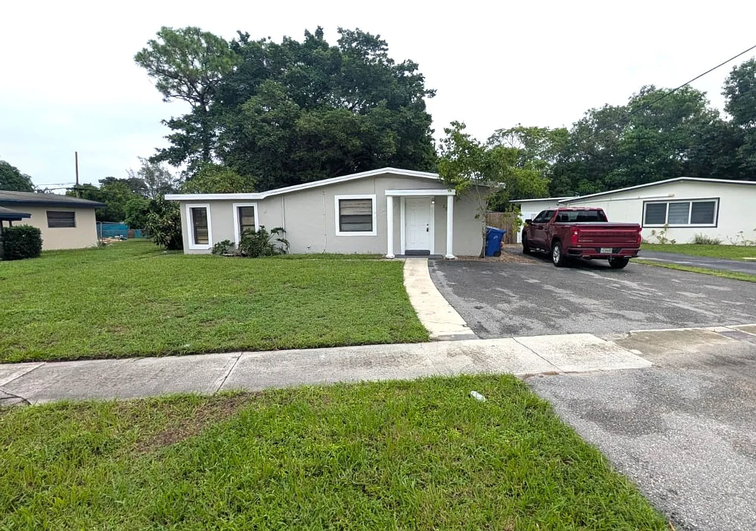 3BR Fort Lauderdale Rental with Spacious Yard — Photo 1