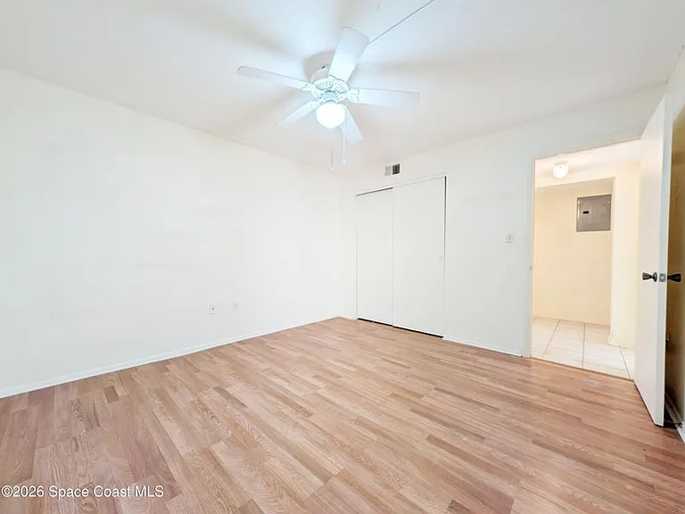 190 E Olmstead Dr #H3 — Photo 13