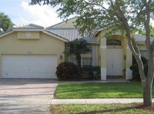 17090 NW 17th St, Pembroke Pines, FL 33028