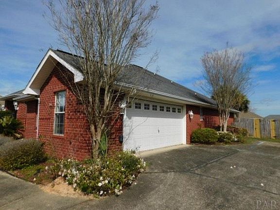 2nd image of 4258 Essex Terrace Cir