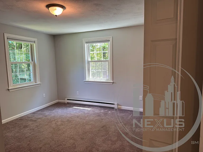 10 Nichols St #4 — Photo 33