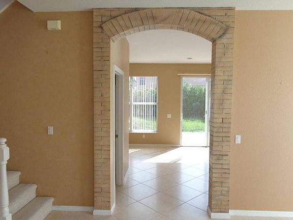 4th image of 5156 Aurora Lake Cir