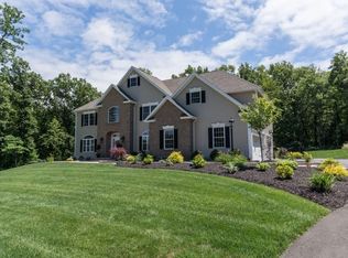 50 Clearwood Pl, Southington, CT 06489