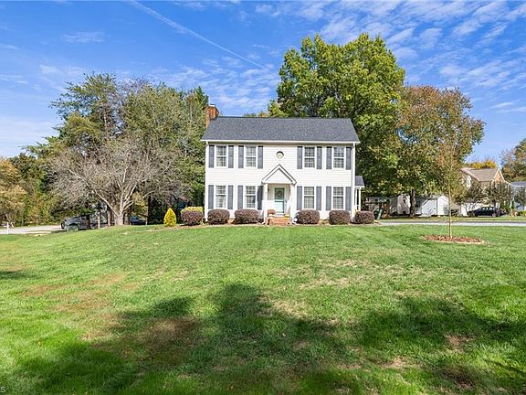 2nd image of 2100 Eagle Valley Ct