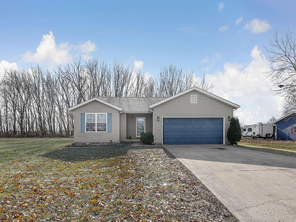 1st image of 301 Seville Dr