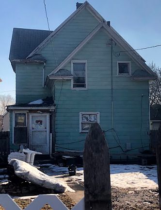 4th image of 1826 W 4th St