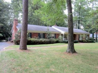 106 Woodhall Dr, Henrico, VA 23229