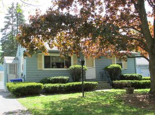 89 Clement St, Springfield, MA 01118