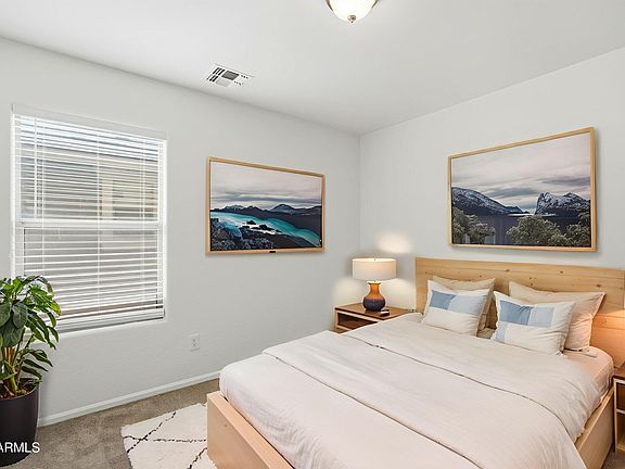 5th image of 1033 S DEERFIELD Lane