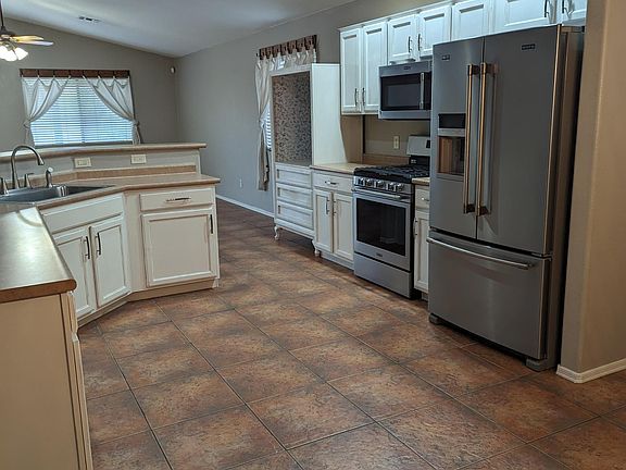 5th image of 3427 W Sagebrush Hills Ct