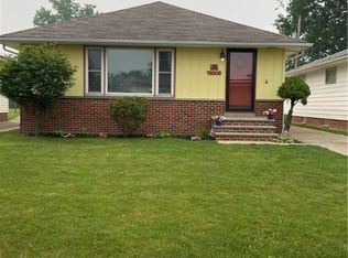 13806 Carpenter Rd, Garfield Heights, OH 44125
