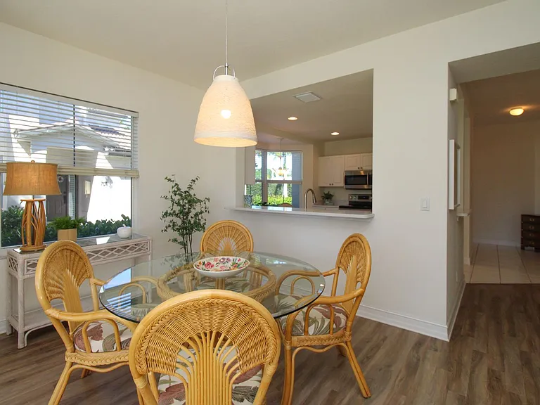 600 Diamond Cir #607 — Photo 31
