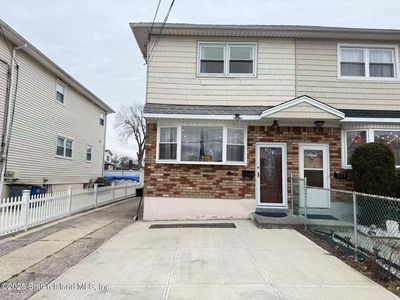 301 Union Ave, Staten Island, NY, 10303