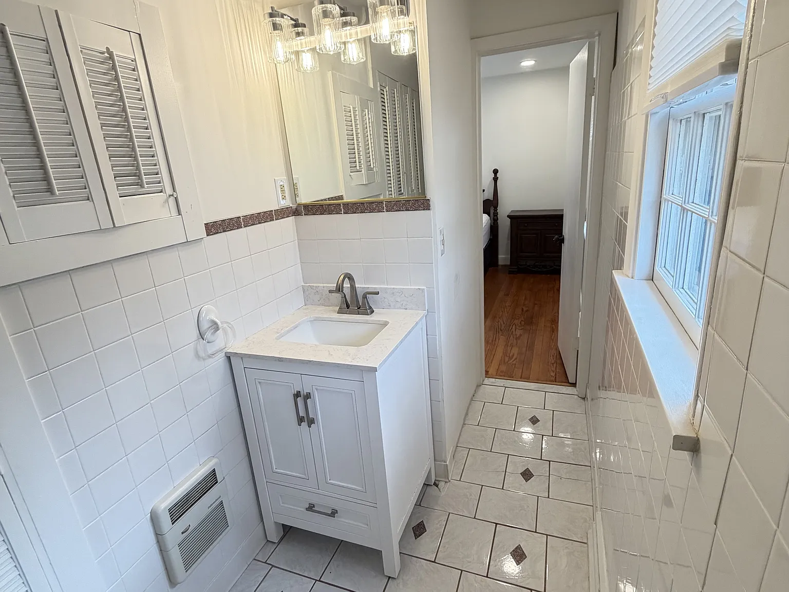 2648 Melbourne Dr. - 1 — Photo 3