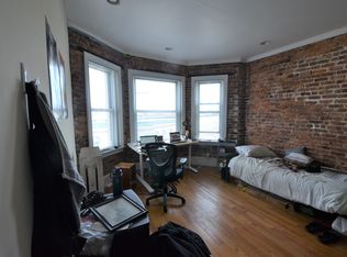 18 Hemenway St #10, Boston, MA 02115
