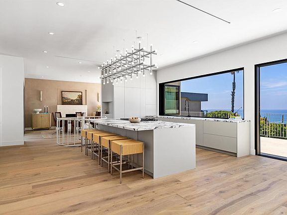 5th image of 1506 Summit Ave