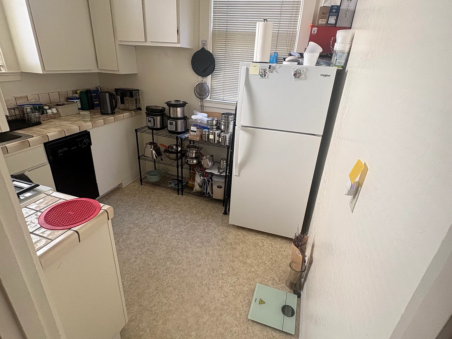 Studio, 500 sqft, $3,000 — Photo 3
