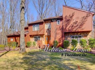 18 Theodore Dr, East Brunswick, NJ 08816