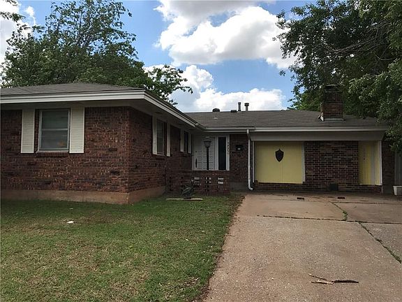 2nd image of 3004 SE 22nd Cir