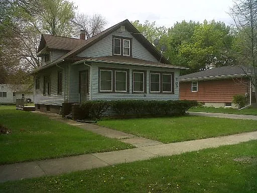 703 Orange St photo 1