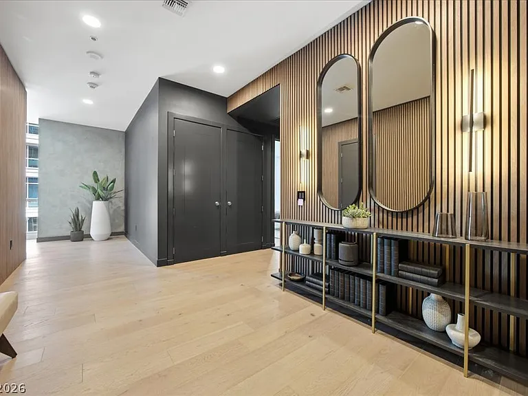 4575 Dean Martin Dr #307 — Photo 18