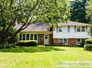49 Meadows Ln, Haverford, PA 19041