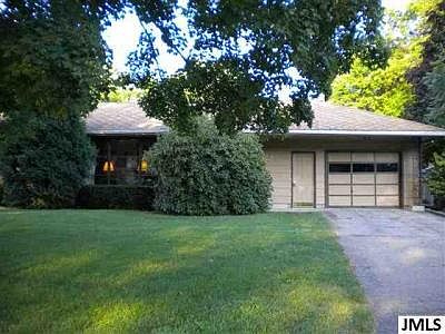 1st image of 544 East Dr