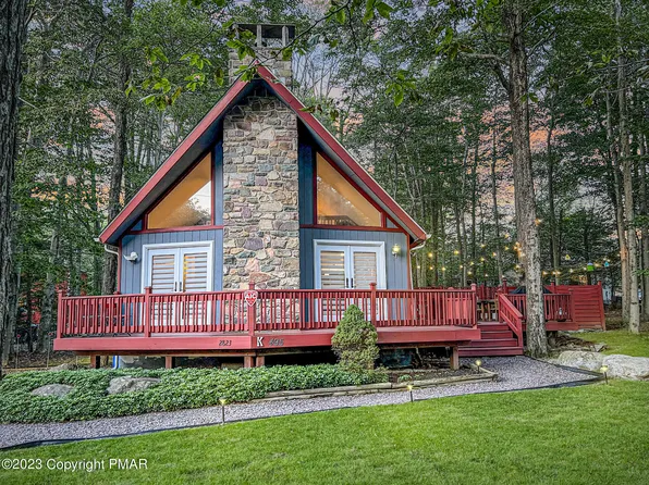 2823 Fairhaven Dr, Tobyhanna, PA 18466