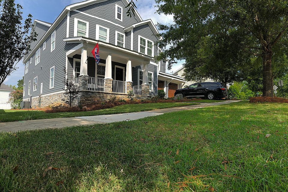 1st image of 3145 Baringer Hill Dr