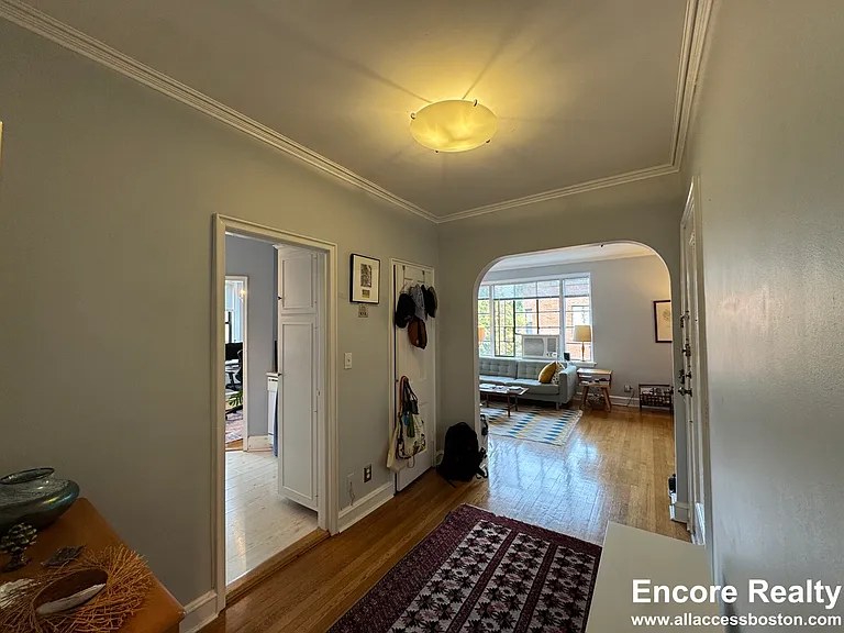 31 Longwood Ave #2 — Photo 7