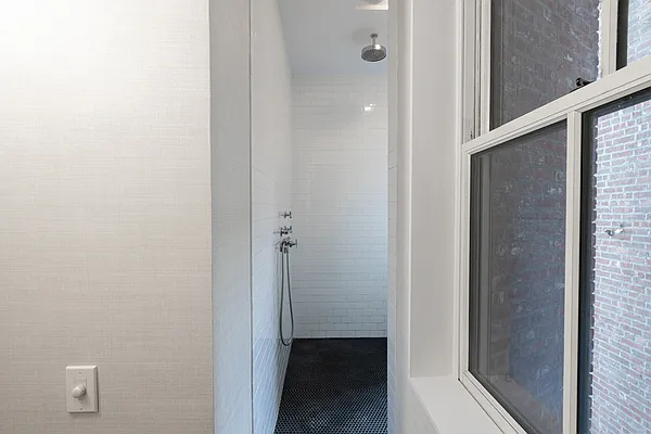 Rented by Finest Furnished LLC | media 49