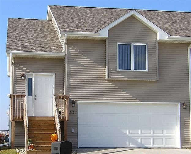 1st image of 1515 Deerfield Dr