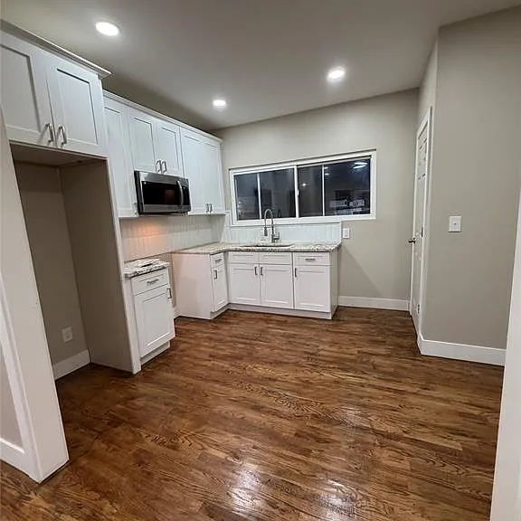 3726 Tyler St — Photo 5