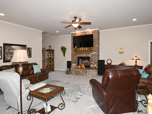 2nd image of 7902 El Paso Dr