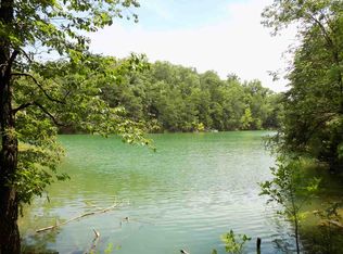 Par 16.00 Scott St, Sevierville, TN 37876