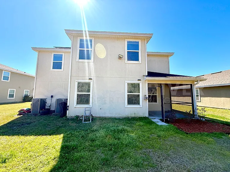 8704 Lake George Cir W — Photo 41